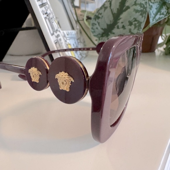 NEW‼️Versace VE4434 54mm Square Full Rim Bordeaux - Picture 11 of 17